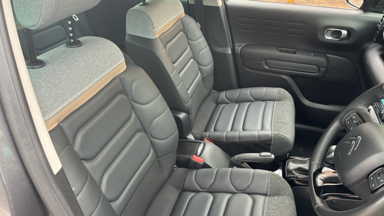 Citroen C3 Aircross 1.2 PureTech 110 Shine Plus 5dr Petrol Hatchback